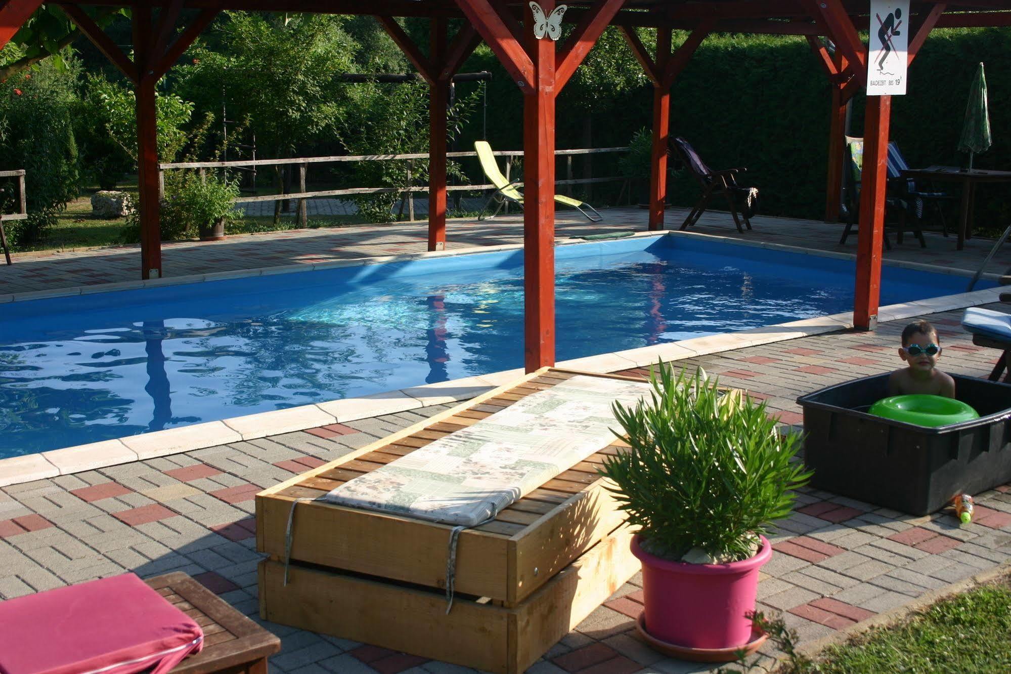 Lorelei Pension Adults Only Gyenesdiás Eksteriør bilde